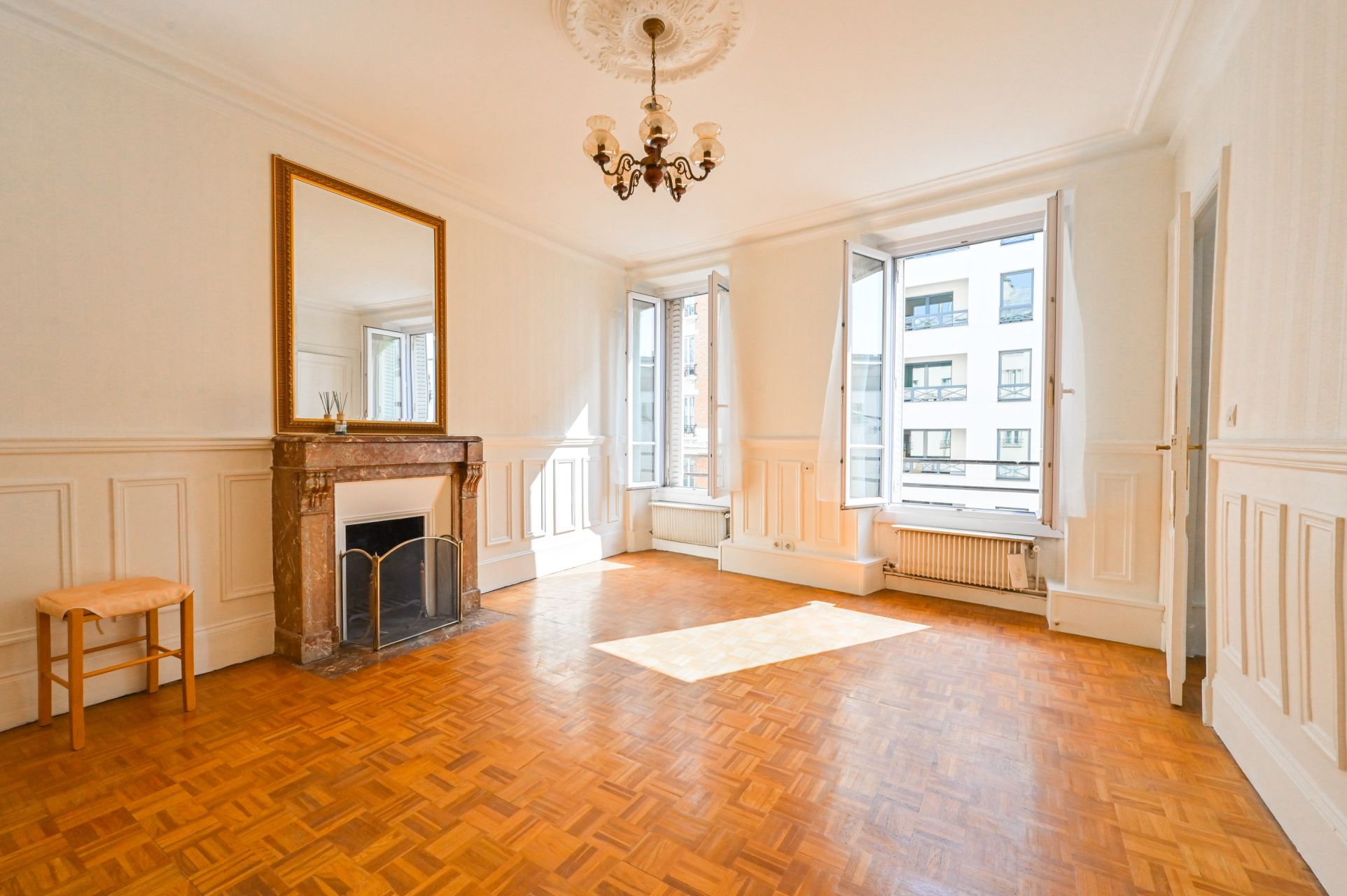 Vente Appartement 61.21 m² Paris 20 75020