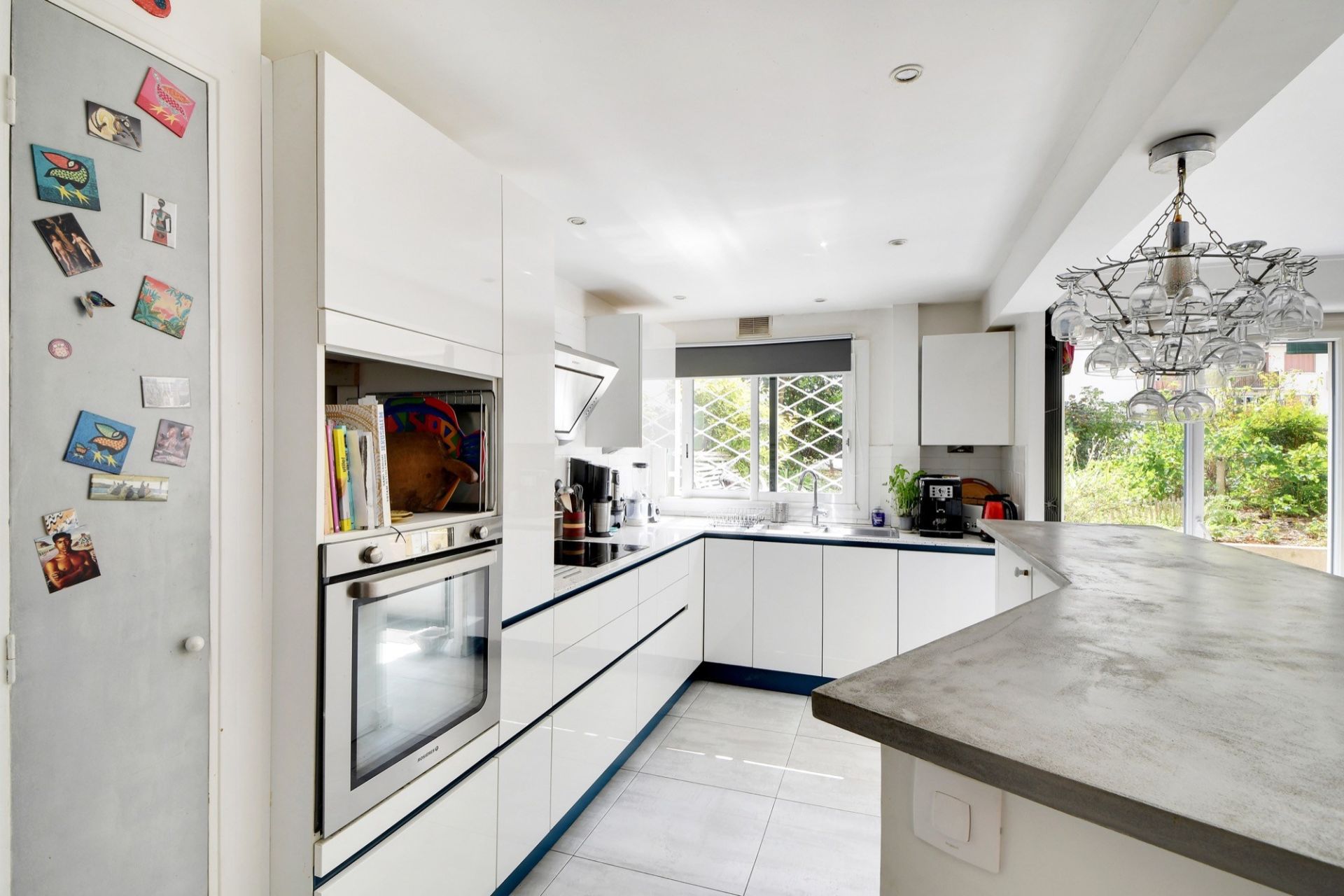 Vente Appartement 106.3 m² Paris 20 75020