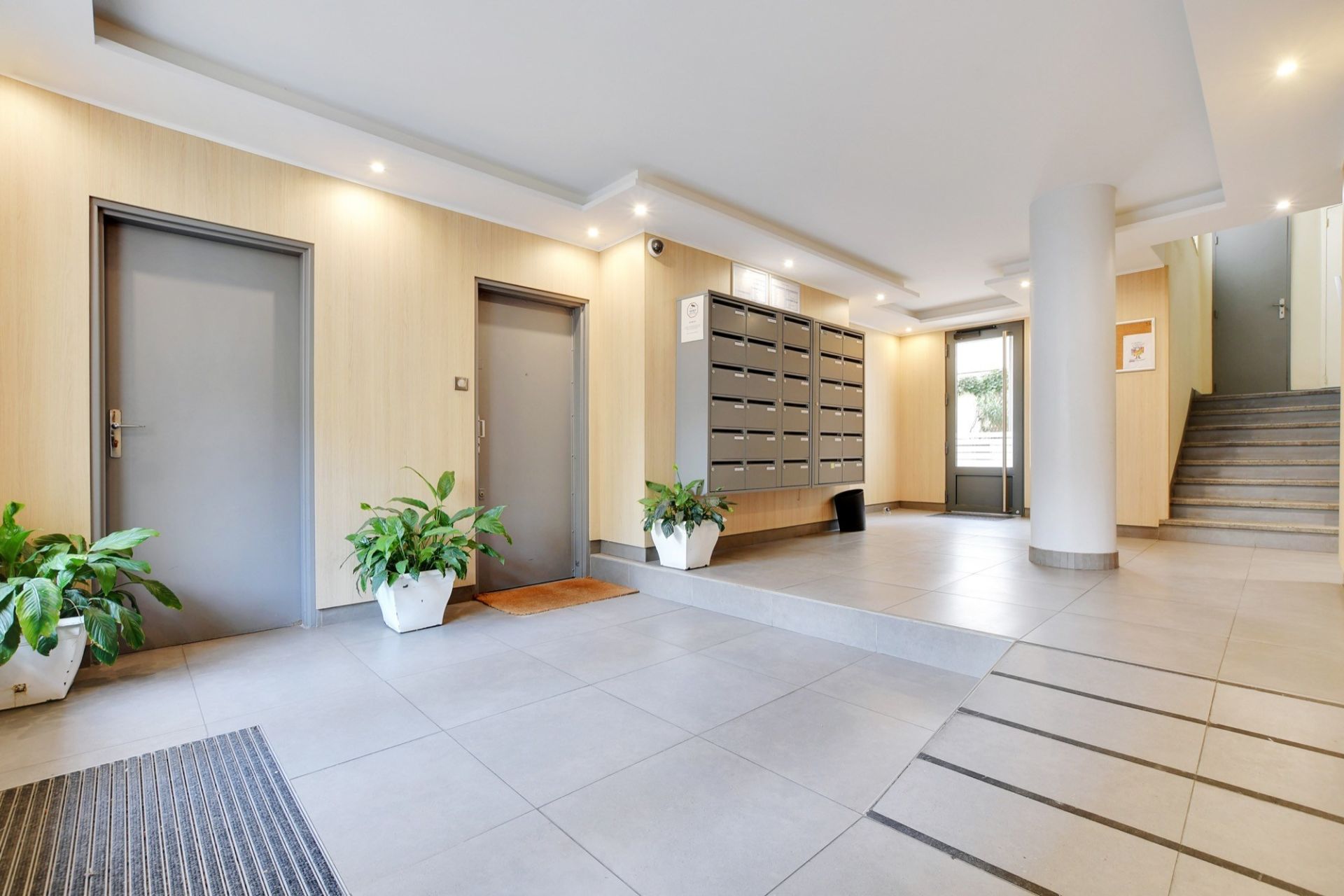 Vente Appartement 72.3 m² Paris 20 75020