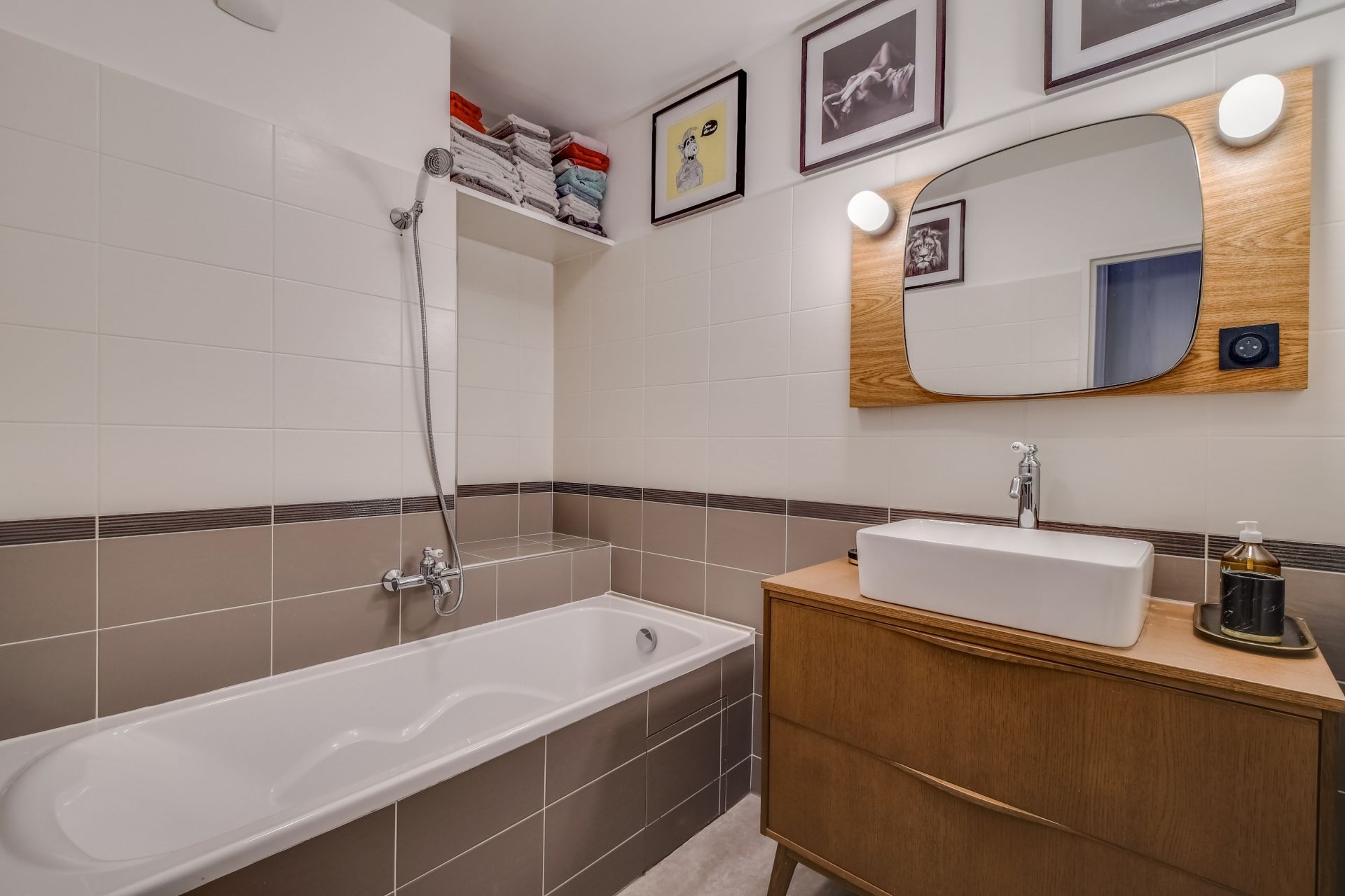 Vente Appartement 78&nbsp;m² Paris 19 75019