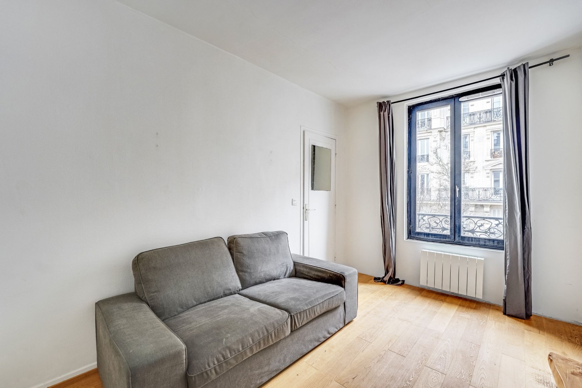 Vente Appartement 38&nbsp;m² Paris 19 75019
