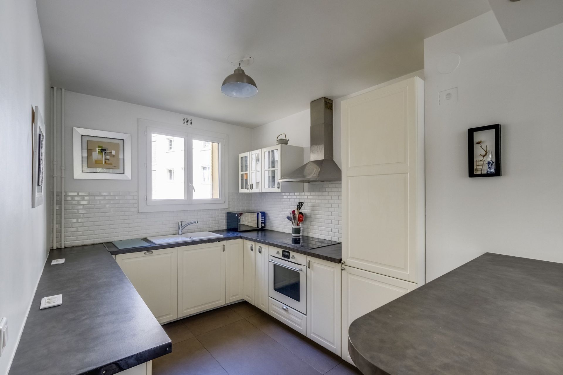 Vente Appartement 71.1&nbsp;m² Paris 20 75020