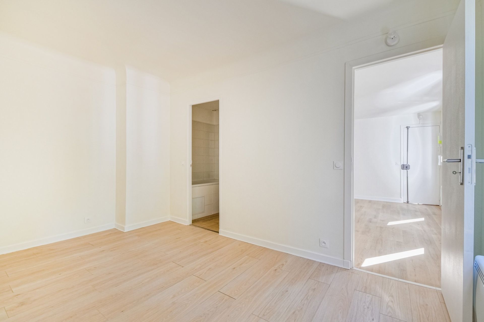 Vente Appartement 32&nbsp;m² Paris 20 75020