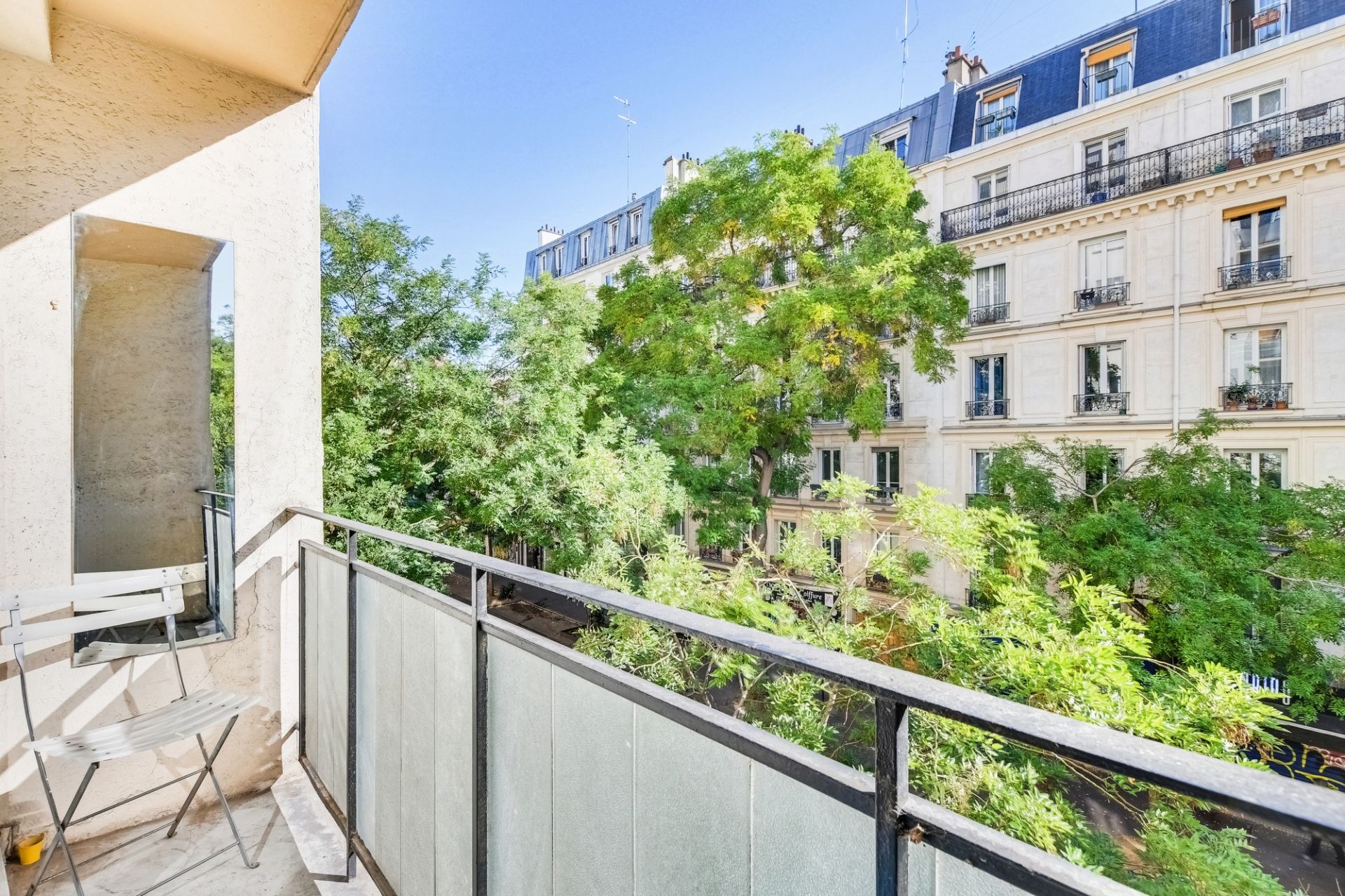 Vente Appartement 64.02&nbsp;m² Paris 20 75020