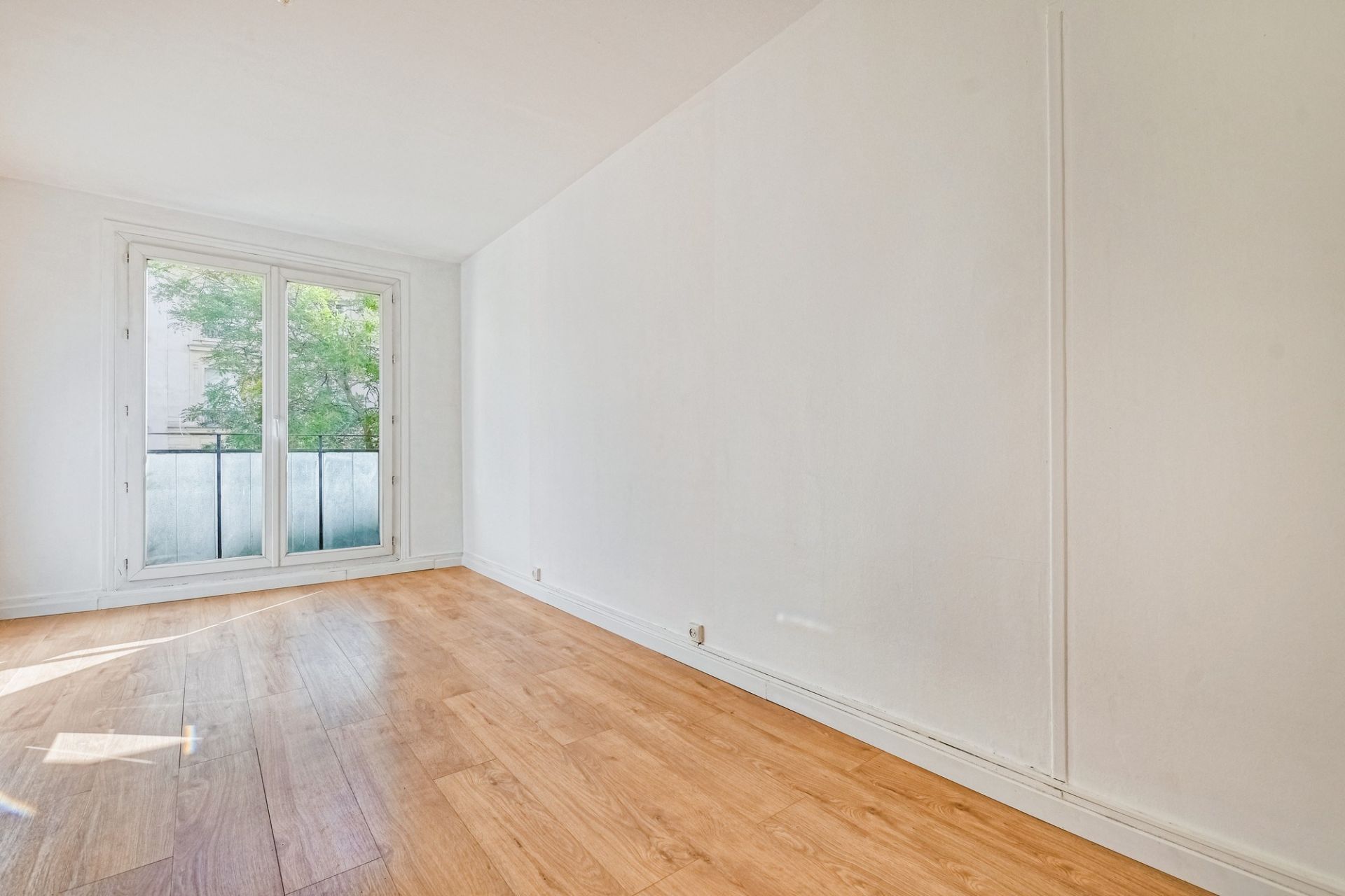 Vente Appartement 64.02&nbsp;m² Paris 20 75020