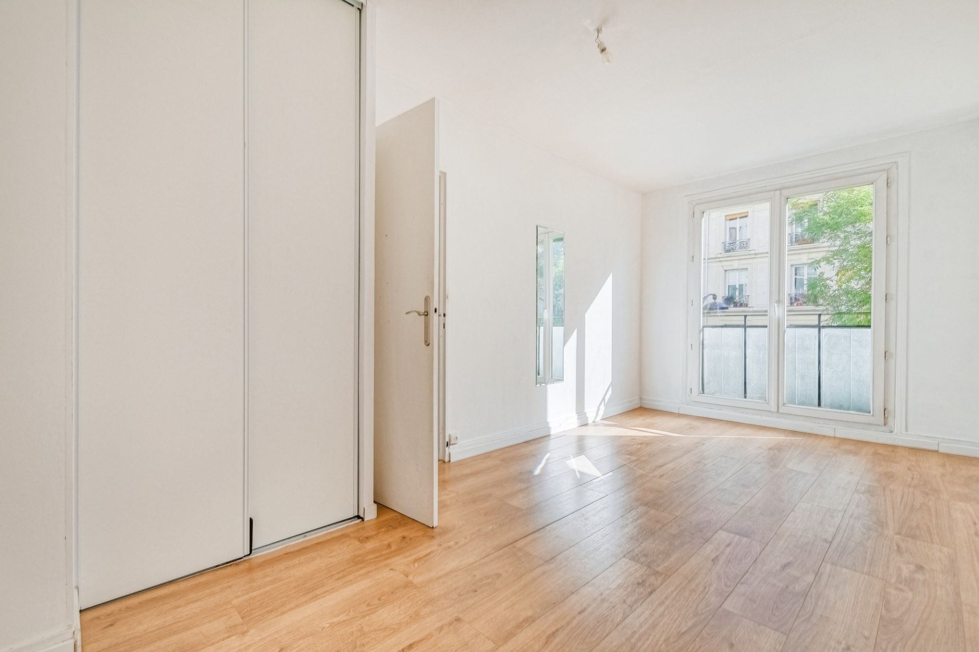 Vente Appartement 64.02&nbsp;m² Paris 20 75020