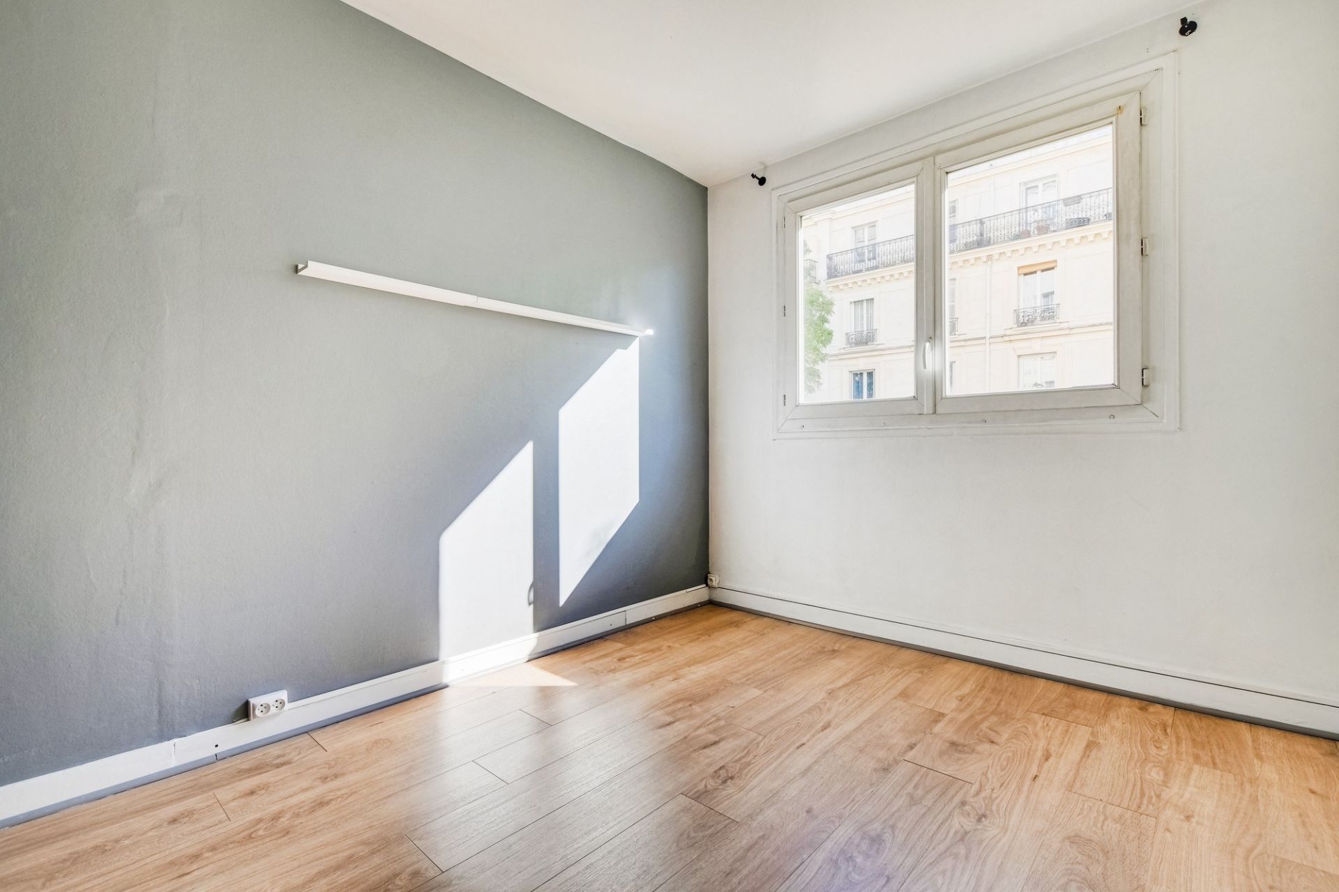 Vente Appartement 64.02&nbsp;m² Paris 20 75020