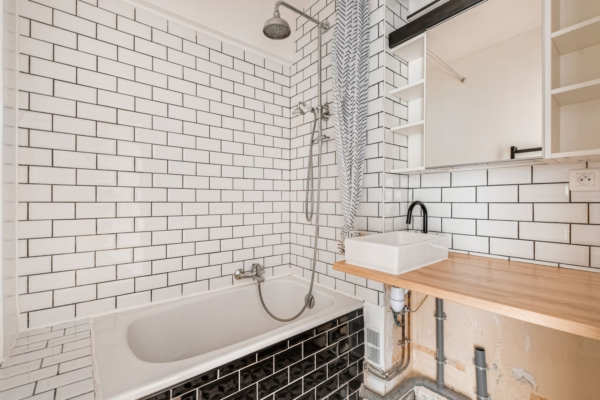 Vente Appartement 64.02&nbsp;m² Paris 20 75020