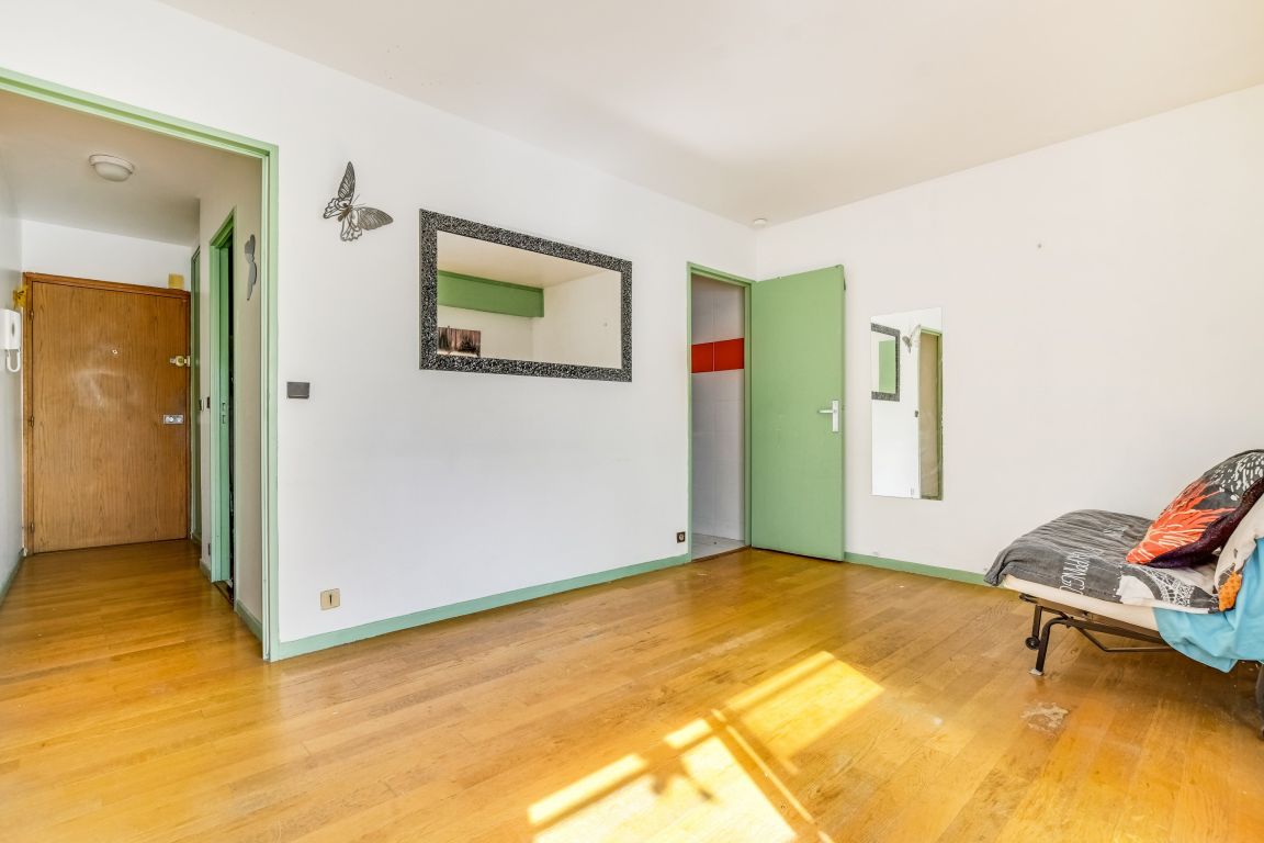 Vente Appartement 23&nbsp;m² Paris 20 75020